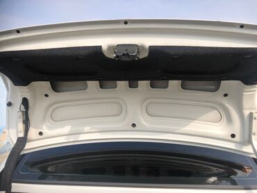 Hyundai: Hyundai Accent: 1.4 l | 2010 il Sedan — 6