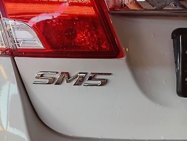 Другие автомобили: Samsung sm5 2019 Особенности и оснащение: - Кузов: 4‑дверный седан — 8