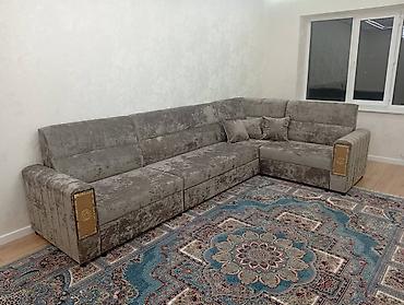 sofa: Угловой диван, C подушками — 1