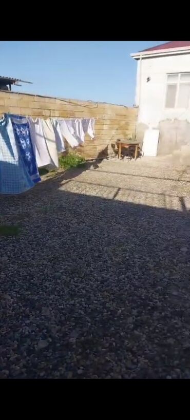 Həyət evləri və villaların satışı: 3 otaqlı, 2 kv. m, Yeni təmirli