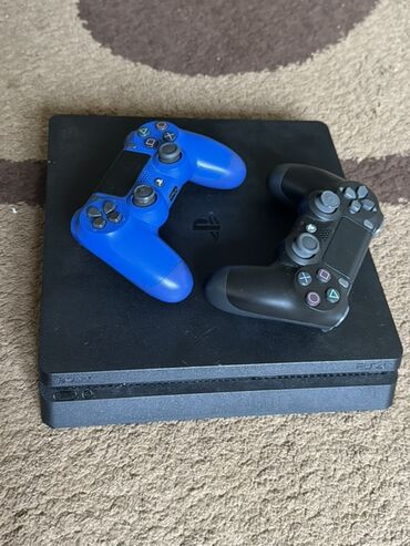 сколько стоит джойстик на playstation 4: Игровая приставка Sony PlayStation 4 Slim в комплекте с двумя