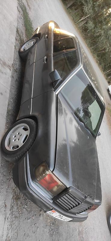 124: Mercedes-Benz E-Class: 1990 г., 2.3 л, Механика, Бензин, Седан — 2