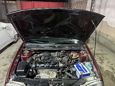 Volkswagen: Volkswagen Golf: 1993 г., 1.6 л, Механика, Бензин, Хэтчбэк — 10