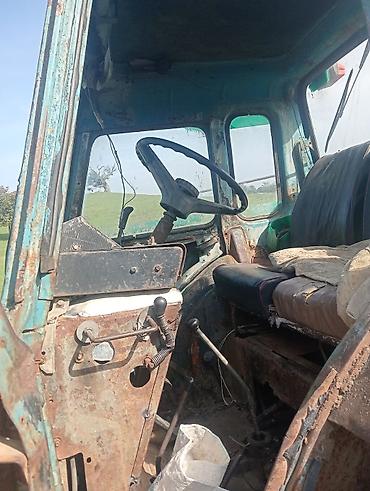 82 traktor: Traktor MTZ (Belarus) tipli, kabinəli, dizel mühərrikli — 4