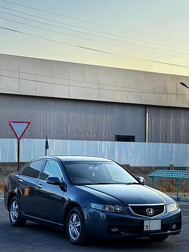 механика правый руль: Honda Accord: 2004 г., 2 л, Автомат, Бензин, Седан — 5