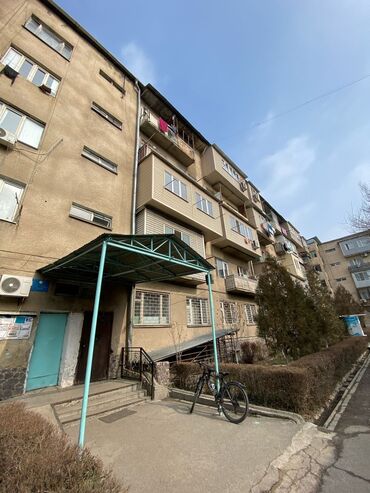 коридорный тип: 2 комнаты, 45 м², Индивидуалка, 2 этаж, Косметический ремонт