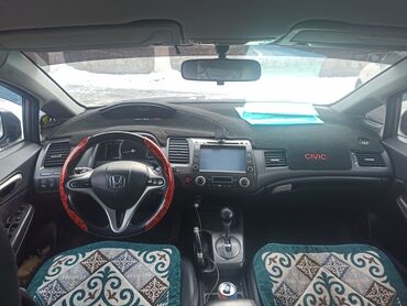 Honda: Honda Civic: 2006 г., 1.8 л, Автомат, Бензин, Седан — 12