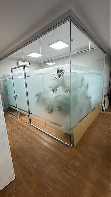 Перегородки на заказ: На заказ Лофт-перегородка, Бронированное стекло, Монтаж, Бесплатный замер, Бесплатная доставка — 17