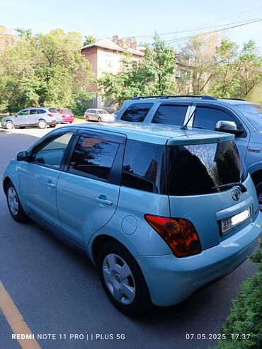 Toyota: Toyota ist: 2003 г., 1.3 л, Автомат, Бензин, Хэтчбэк