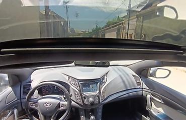 i40: Hyundai i40: 2 l | 2015 il Universal — 5