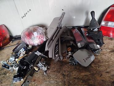 Крылья и комплектующие: Мазда Приемаси запчасти привозные .из Европы .маторы — 15