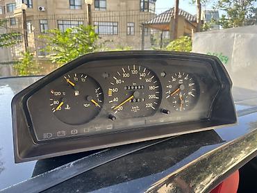 Ehtiyat hissələri: Mercedes-Benz w124, 1994 il, Orijinal, Almaniya, İşlənmiş — 2