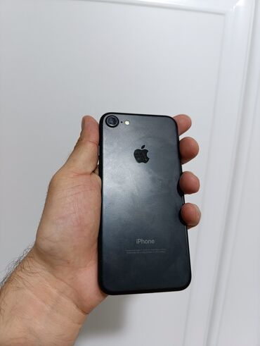 islenmis iphone kreditle: IPhone 7, 32 GB, Qara, Barmaq izi