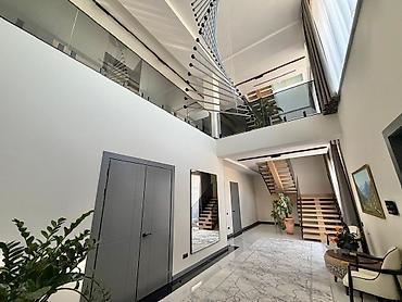 Продажа коттеджей и домов: 6 комнат и более, 640 м², 9 соток, Бишкек, Орто-Сай с. Агентство недвижимости — 10