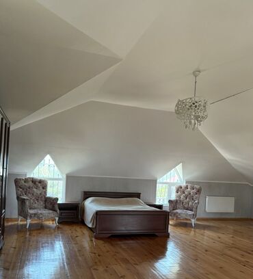 Günlük kirayə evlər: 250 kv. m, 7 otaqlı, Kanalizasiya, Qaz, Su — 28