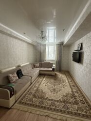 продажа квартир в бишкеке с фото: 1 бөлмө, 34 кв. м, Жеке план, 1 кабат, Евроремонт