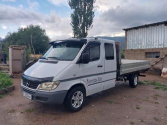 обмен машинами с доплатой: Mercedes-Benz Спринтер: 2003 г., 2.2 л, Механика, Дизель
