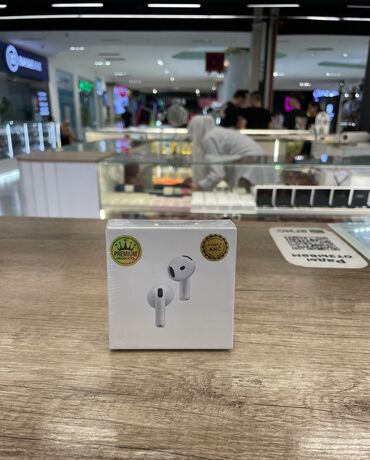 Наушники: Наушники Apple AirPods Pro 4
В наличии: 1шт