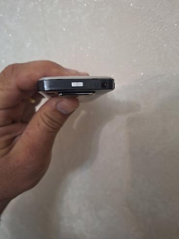 Nokia: Nokia E72, Düyməli — 6