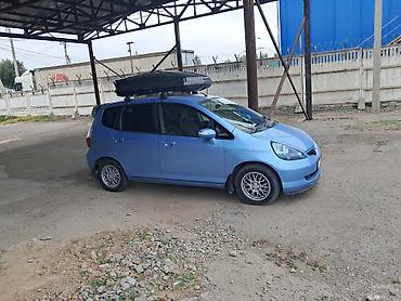 срочно продаю хонда степ: Honda Fit: 2003 г., 1.3 л, Вариатор, Бензин, Хэтчбэк — 3