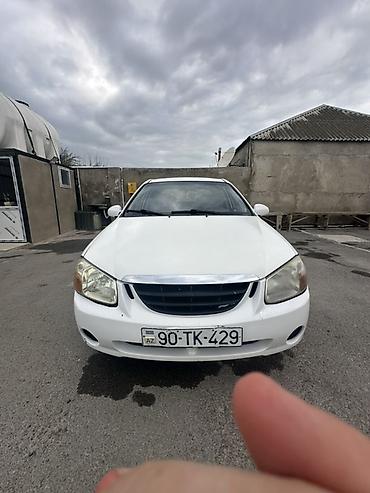 kia clarus 2000: Kia Cerato: 2 l | 2007 il Sedan — 4