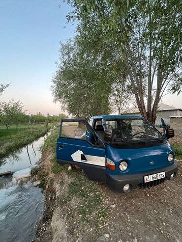 Hyundai: Hyundai Porter: 2002 г., 2.5 л, Механика, Дизель