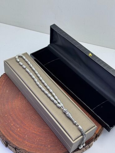 Təsbehlər: Gumuş tesbehler. 925 prob. Yenidir.qiymetler ferqlidir. Cekiye gore — 5