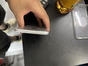 Apple iPhone: IPhone 7 Plus, Б/у, 32 ГБ, Зарядное устройство, Чехол, 100 % — 7