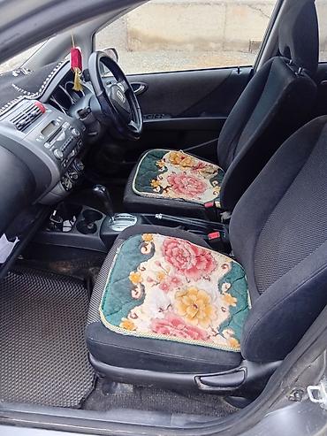 Honda: Honda Fit: 2002 г., 1.5 л, Автомат, Бензин, Хэтчбэк — 11