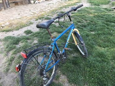 Bicikli: Deciji bicikl 24" ispravan,ima manje ostecenje prednjeg blatobrana,18