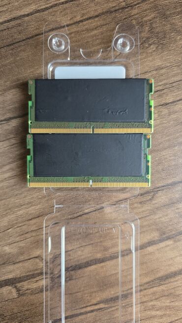 kompüterlərin qiyməti: Operativ yaddaş (RAM) 16 GB, > 4000 Mhz, DDR5, Noutbuk üçün, İşlənmiş