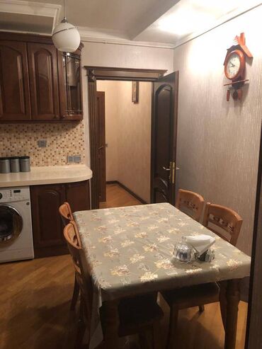 Uzunmüddətli kirayə mənzillər: Binəqədi rayonu,Biləcəri, Reşid Ismayılov küç,Qabil marketin yanı,9 — 11