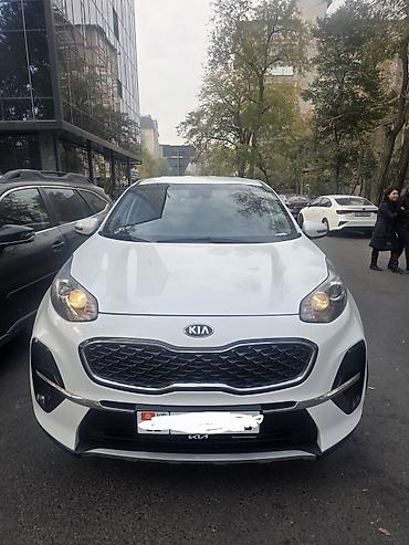 bmw x7 2020: Kia Sportage: 2020 г., 2 л, Автомат, Дизель, Кроссовер — 1