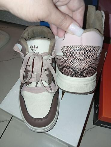 nike tech flecce: Кроссовки в стиле баскетбольных/скейт‑моделей, низкие. Цветовая гамма — 1