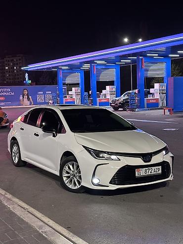 sequoia 2010: Toyota Corolla: 2019 г., 1.8 л, Гибрид — 1