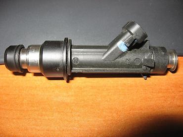 down pipe: Isuzu Bighorn 6VE1 Рампа с форсунками, Исузу Бигхорн 6VE1 Топливная — 2