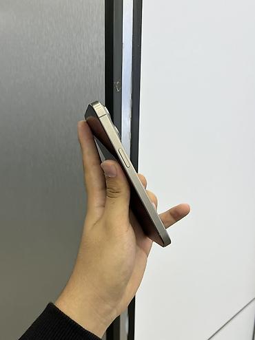 Мобильные телефоны и аксессуары: IPhone 15 Pro, Б/у, 256 ГБ, Natural Titanium, Защитное стекло, Чехол, В рассрочку, 90 % — 6