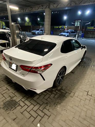 Toyota: Toyota Camry: 2017 г., 2.5 л, Автомат, Гибрид, Седан — 2