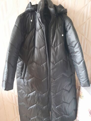zhenskoe plate 56 razmera: Женская куртка 7XL (EU 54), 8XL (EU 56), 9XL (EU 58), цвет - Черный