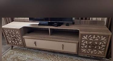 TV altlığı – 150 AZN Yer: Yeni Ramana, Lale 2, kod 94 - Material