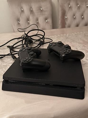 playstation 4 pro model: Sony PlayStation 4 Slim 1tb 2 ədəd orginal pult verilir ustada olmayıb — 2