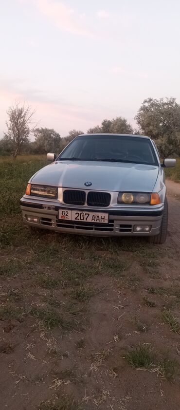 суппер маз: BMW 3 series: 1992 г., 2 л, Механика, Бензин