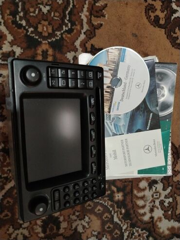 maşın manitoru: Monitor, İşlənmiş, Başlıq arxası, DVD player üçün, Almaniya, Ünvandan götürmə