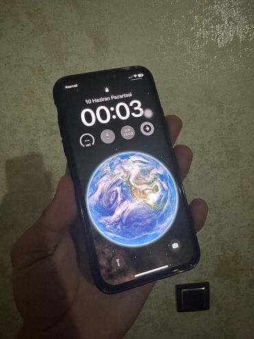 zaryatqa aparatı: IPhone X, 64 GB, Ağ, Simsiz şarj