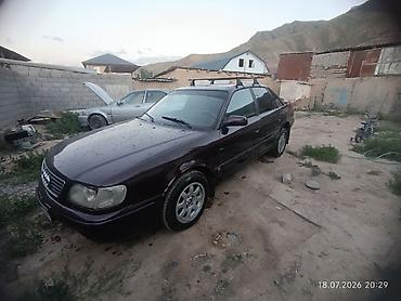 385 55: Audi 100: 1992 г., 2.8 л, Механика, Газ, Седан — 2