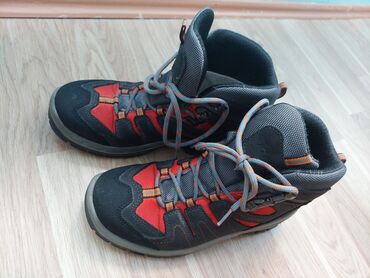 Krasofkalar və idman ayaqqabıları: 38 razmer Klepper krassovka botinkası. Möhkəm və keyfiyyətli -da lalafo.az — 9 Krasofkalar və idman ayaqqabıları: 38 razmer Klepper krassovka botinkası. Möhkəm və keyfiyyətli — 9