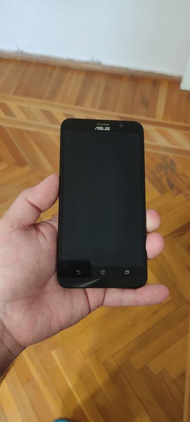 telefon satilir: Asus Zenfone 2 ZE551ML, 16 GB, rəng - Qara, Sensor, İki sim kartlı, Sənədlərlə