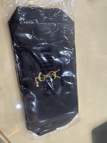 Çantalar: Kosmeticka Yves Saint Laurent brendi tərəfindən qara rəngli, qızılı — 1