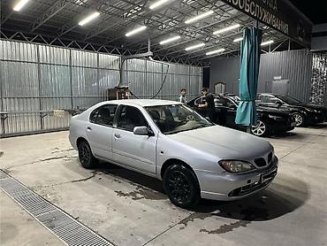 Nissan Primera: 2001 г., 1.8 л, Механика, Газ, Лифтбек