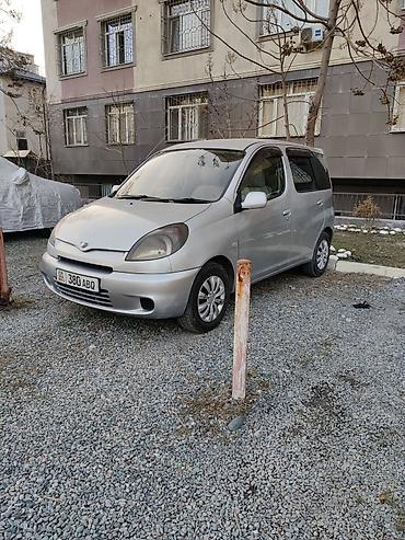 Toyota: Toyota Funcargo: 2000 г., 1.3 л, Автомат, Бензин, Минивэн — 2